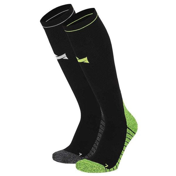 Skarpety kompresyjne do biegania Xtreme, 2 par, Multi Czarne. Czarne skarpety XTREME SOCKSWEAR, bez wzorów. Za 134.32 zł.