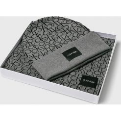 Calvin Klein - Czapka +szalik. Czapki zimowe marki CALVIN KLEIN. Za 379.90 zł.