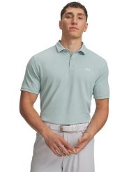Under Armour Funkcyjna koszulka polo w kolorze turkusowym rozmiar: M. Niebieskie t-shirty sportowe Under Armour, bez wzorów, z materiału, bez ramiączek, outdoorowe. Za 103.45 zł.