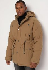 Ciemnobeżowa Kurtka Parka z Odpinanym Kapturem i Polarowym Ociepleniem Rinavia. Brązowe kurtki Born2be, m, bez wzorów, z jeansu. W wyprzedaży za 258.99 zł.