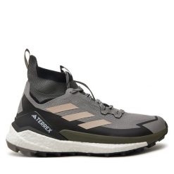 Trekkingi adidas. Szare botki sznurowane Adidas, bez wzorów, bez obcasa, bez zapięcia. Za 649.99 zł.
