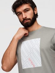 T-shirt męski bawełniany z geometrycznym nadrukiem - szary V3 - Rozmiar: XL. Szare t-shirty Ombre Clothing, m, z aplikacjami, z bawełny, bez kołnierzyka, bez ramiączek. Za 109.99 zł.