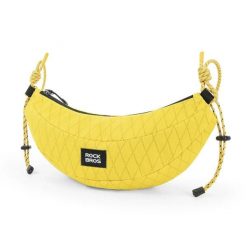 Torba rowerowa na kierownicę lub ramię typu banan. Żółte torby na ramię ROCKBROS, bez wzorów, z materiału, na ramię, bez dodatków. Za 126.99 zł.