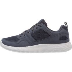 Skechers Sport DEPTH CHARGE Tenisówki i Trampki navy. Trampki marki Skechers Sport. W wyprzedaży za 269.10 zł.