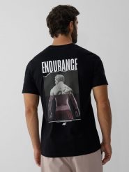 4F T-shirt regular z nadrukiem męski - czarny L. Czarne t-shirty 4F, l, bez wzorów, z bawełny, bez kołnierzyka, bez ramiączek. Za 79.99 zł.