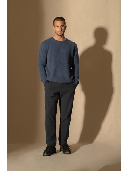 Perfect Cashmere Kaszmirowy sweter w kolorze granatowym rozmiar: L. Niebieskie swetry nierozpinane Perfect Cashmere, l, bez wzorów, z kaszmiru, bez kołnierzyka, bez ramiączek. Za 608.99 zł.