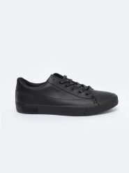 Trampki męskie ze skóry ekologicznej czarne NN174252 906. Czarne buty sportowe casual BIG STAR, m, bez wzorów, bez zapięcia. Za 159.99 zł.