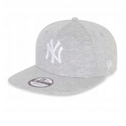 Czapka z daszkiem New Era 9FIFTY New York Yankees Jersey 60245405 S - M. Szare czapki z daszkiem New Era, bez wzorów, z jersey. Za 149.00 zł.