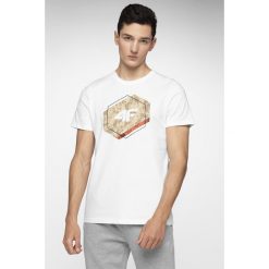 T-shirt męski TSM010 - biały. Białe t-shirty 4F, m, bez wzorów, bez kołnierzyka, bez ramiączek. W wyprzedaży za 34.99 zł.