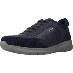 Buty GEOX U MONREALE Niebieski. Niebieskie buty turystyczne Geox, bez wzorów, z syntetyku, bez zapięcia, na fitness i siłownię. Za 241.99 zł.
