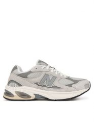 New Balance Sneakersy U201011N M Szary jasny. Szare buty sportowe casual New Balance, bez wzorów, ze skóry, bez zapięcia. Za 699.99 zł.