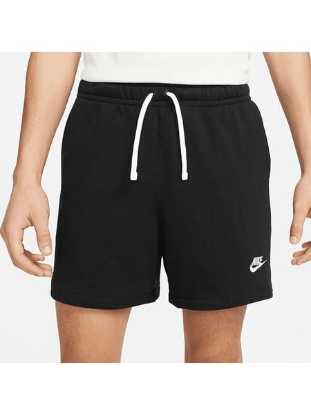 Nike Szorty dresowe w kolorze czarnym rozmiar: L. Czarne krótkie spodenki sportowe Nike, l, bez wzorów, z bawełny. Za 117.45 zł.