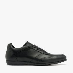 Półbuty LEONARD. Czarne eleganckie półbuty Ryłko, bez wzorów, ze skóry, bez obcasa, bez zapięcia. Za 429.99 zł.