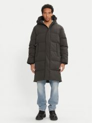 Mustang Kurtka zimowa Leroy 1015611 Czarny Regular Fit. Czarne kurtki Mustang, na zimę, m, bez wzorów, z syntetyku, bez kaptura. Za 459.99 zł.
