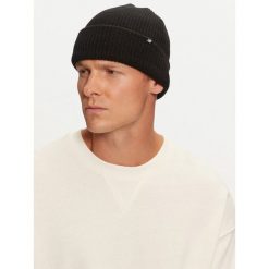 Czapka New Balance. Czarne czapki zimowe New Balance, bez wzorów. Za 119.99 zł.