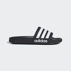 Klapki męskie basenowe Adidas ADILETTE. Czarne klapki Adidas, z materiału. Za 119.00 zł.