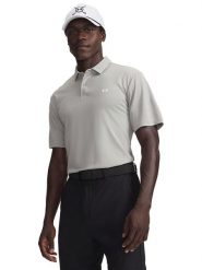 Under Armour Funkcyjna koszulka polo w kolorze szarym rozmiar: M. Szare koszulki polo Under Armour, m, bez wzorów, z materiału, bez kołnierzyka, bez ramiączek. Za 103.45 zł.