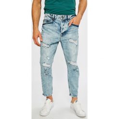 Only & Sons - Jeansy Beam. Jeansy marki Only & Sons. W wyprzedaży za 119.90 zł.