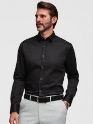 Klasyczna koszula męska SLIM FIT z satynowej tkaniny – czarna V4 - Rozmiar: L. Czarne koszule Ombre Clothing, l, bez wzorów, z bawełny, bez kołnierzyka, bez ramiączek. W wyprzedaży za 202.99 zł.
