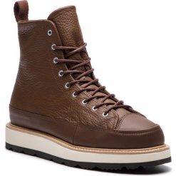 Kozaki CONVERSE - Ct Crafted Boot Hi 162354C Chocolate/Light Fawn/Black. Brązowe kozaki Converse, bez wzorów, z materiału, bez obcasa, bez zapięcia. W wyprzedaży za 389.00 zł.