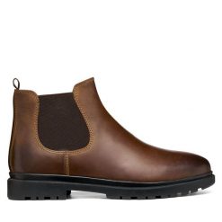 Sztyblety Geox. Brązowe sztyblety Geox, bez wzorów, bez obcasa, bez zapięcia. Za 549.99 zł.