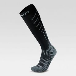 Skarpety kompresyjne do biegania męskie UYN Run Compression. Czarne odzież kompresyjna UYN, bez wzorów. Za 129.99 zł.
