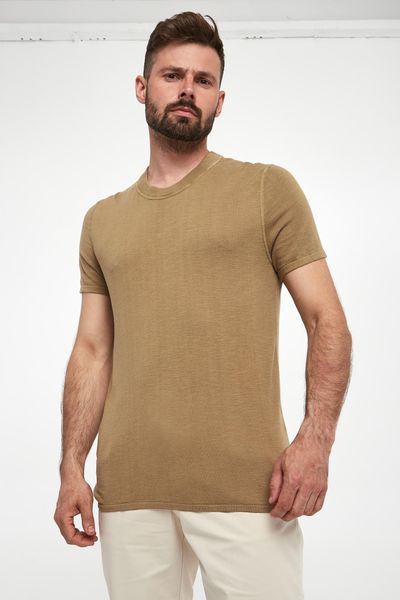 T-shirt męski dzianinowy Peeron JOOP! JEANS. Swetry nierozpinane JOOP! Jeans, m, bez wzorów, z dzianiny, bez kołnierzyka, bez ramiączek. W wyprzedaży za 293.30 zł.