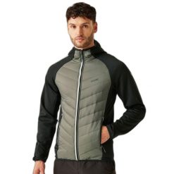 Hybrydowa kurtka z kapturem Regatta Andreson VIII. Czarne kurtki narciarskie i snowboardowe Regatta, m, bez wzorów, narciarskie. W wyprzedaży za 217.50 zł.