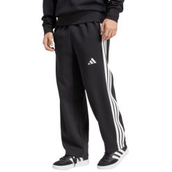 Spodnie męskie adidas Essentials Three Stripes Fleece Wide Leg. Czarne spodnie materiałowe Adidas, na co dzień, m, bez wzorów, z bawełny, sportowe. Za 171.99 zł.