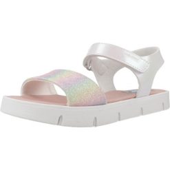 Sandały PABLOSKY 440602P Biały. Białe sandały PABLOSKY, z syntetyku, bez zapięcia. Za 192.99 zł.