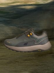 4F Niskie buty trailowe z membraną męskie - khaki 43. Brązowe buty trekkingowe 4F, bez wzorów, bez zapięcia. Za 399.99 zł.