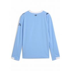 Młodzieżowa koszulka domowa z długim rękawem Manchester City 25/26 PUMA. Biała bluzki z długim rękawem Puma, m, bez wzorów, bez kołnierzyka, bez ramiączek. Za 379.00 zł.