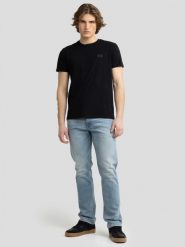 Koszulka męska z naszywką na piersi czarna Arriser 906. Czarne t-shirty BIG STAR, l, z aplikacjami, z dzianiny, bez kołnierzyka, bez ramiączek. Za 99.99 zł.