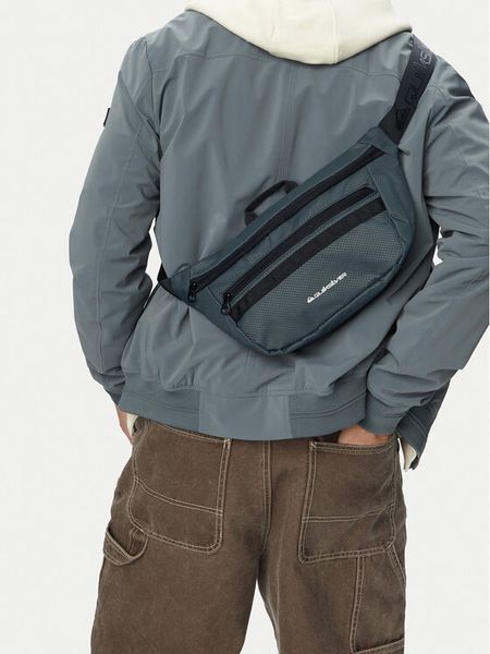 Quiksilver Nerka WBEO-QUIK-M-001-10 Zielony ciemny. Zielone saszetki i nerki Quiksilver, bez wzorów, z materiału. Za 59.99 zł.