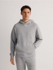 Bawełniana bluza z kapturem - jasnoszary. Szare bluzy z kapturem Reserved, l, bez wzorów, z bawełny, z kapturem. W wyprzedaży za 99.99 zł.