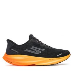 Buty do biegania Skechers. Czarne buty do biegania Skechers, bez wzorów, bez zapięcia, do biegania. Za 649.99 zł.