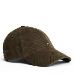 Czapka z daszkiem Tommy Hilfiger. Zielone czapki z daszkiem Tommy Hilfiger, bez wzorów. Za 189.99 zł.