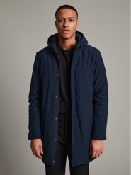 Matinique Płaszcz zimowy Madeston 30205571 Granatowy Regular Fit. Niebieskie płaszcze Matinique, na zimę, m, bez wzorów, z syntetyku, bez kaptura. Za 919.99 zł.