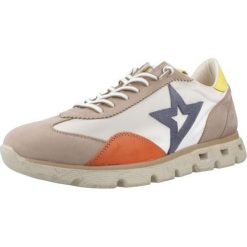 Buty CETTI C1259 Beżowy. Brązowe buty turystyczne QUERCETTI, bez wzorów, ze skóry, bez zapięcia, trekkingowe. Za 516.70 zł.