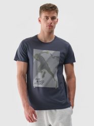 4F T-shirt z nadrukiem regular męski - szary L. Szare t-shirty 4F, l, bez wzorów, z bawełny, bez kołnierzyka, bez ramiączek. W wyprzedaży za 39.99 zł.