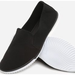 Czarne Tenisówki Ashburton. Czarne trampki Born2be, m, bez wzorów, bez zapięcia. Za 49.99 zł.
