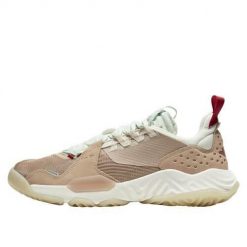 Buty do chodzenia męskie Nike Delta. Brązowe buty sportowe casual Nike, bez wzorów, z materiału, bez zapięcia. Za 798.00 zł.