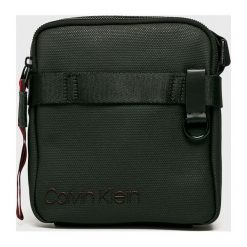 Calvin Klein - Saszetka. Saszetki i nerki marki CALVIN KLEIN. W wyprzedaży za 229.90 zł.