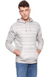 BLUZA MĘSKA LEE HOODIE GREY MELE L81XHH37. Szare bluzy Lee, l, bez wzorów, z kapturem. W wyprzedaży za 89.99 zł.