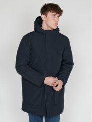 Matinique Płaszcz zimowy 30206834 Granatowy Regular Fit. Niebieskie płaszcze Matinique, na zimę, m, bez wzorów, z syntetyku, bez kaptura. Za 1,879.00 zł.