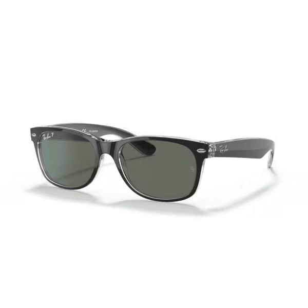 Okulary przeciwsłoneczne Ray-Ban New Wayfarer Classic. Czarne okulary przeciwsłoneczne Ray-Ban. Za 699.99 zł.