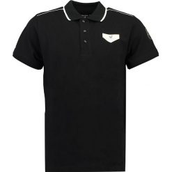 Koszulka polo w kolorze czarnym. Czarne koszulki polo sportowe marki Stone Goose, z aplikacjami, z bawełny, bez kołnierzyka, bez ramiączek. W wyprzedaży za 98.95 zł.