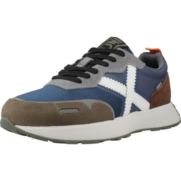 Buty MUNICH XEMINE 85 Niebieski. Niebieskie buty trekkingowe munich, bez wzorów, ze skóry, bez zapięcia. Za 414.99 zł.