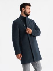 Płaszcz męski z asymetrycznym zapięciem i wysokim kołnierzem – granatowy V3 OM-COWC-0120 - XXL. Niebieskie płaszcze Ombre Clothing, l, z aplikacjami, z materiału, eleganckie, bez kaptura. Za 311.99 zł.