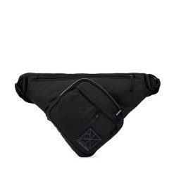 Saszetka Calvin Klein. Czarne saszetki i nerki CALVIN KLEIN, bez wzorów. Za 409.99 zł.